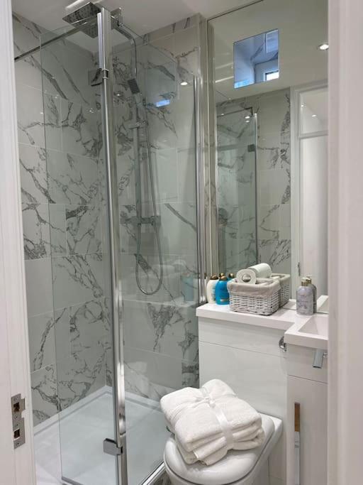 Stylish, Smart & Fun 4 Bed Home Londres Exterior foto